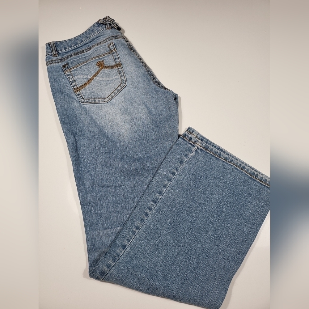 DKNY Blue Boyfriend Jeans Classic Style